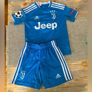 Youth Ronaldo Juventus 2019-2020 third shirt jersey by Adidas. Size XS